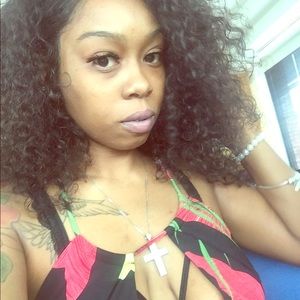 Meet your Posher, Shantel